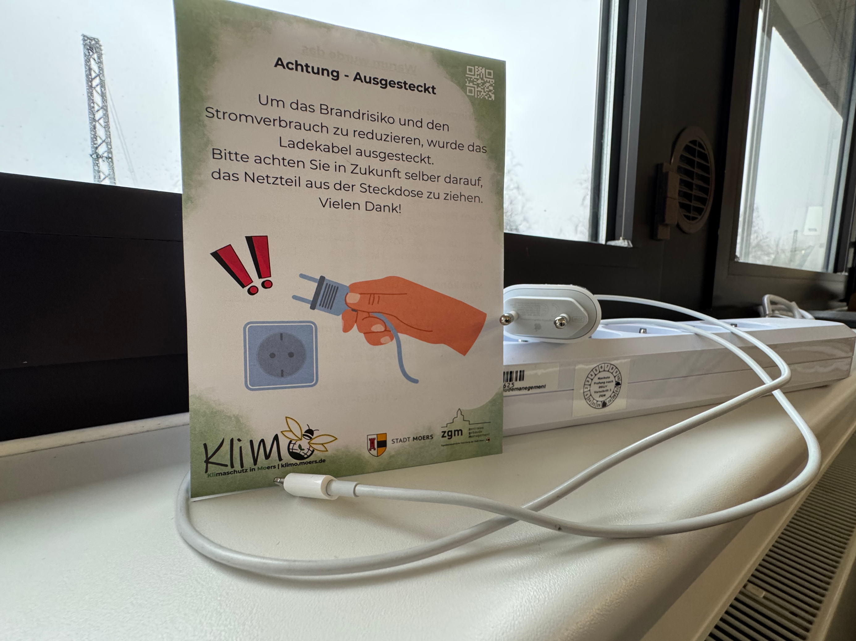 Achtung - Ausgesteckt